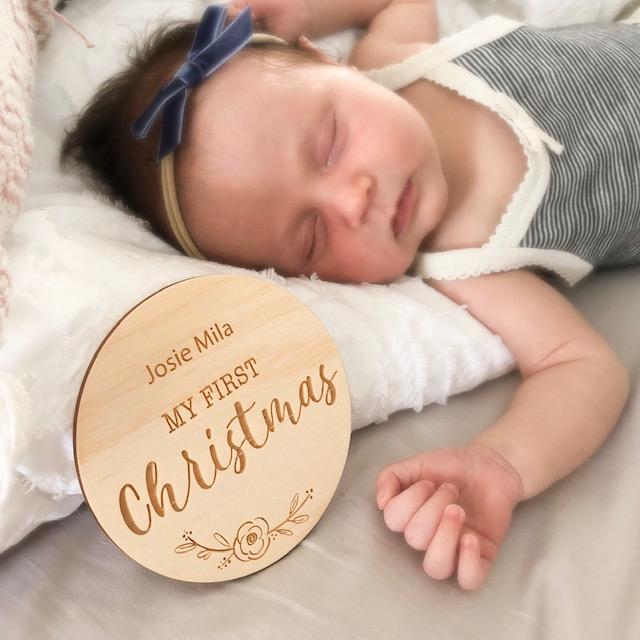 First Christmas Milestone disc - Engraved (various designs)