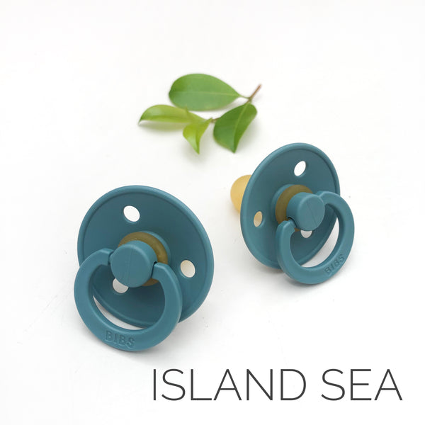 BIBS Dummies Size 2 ONE.CHEW.THREE